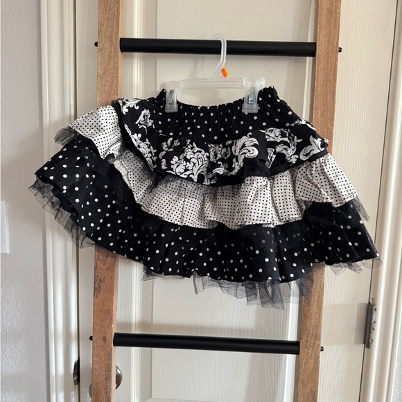 Black and White Polka Dot Layered Skirt - Picture 2 of 3